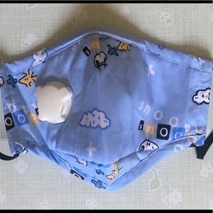 Kids printed face mask with valve